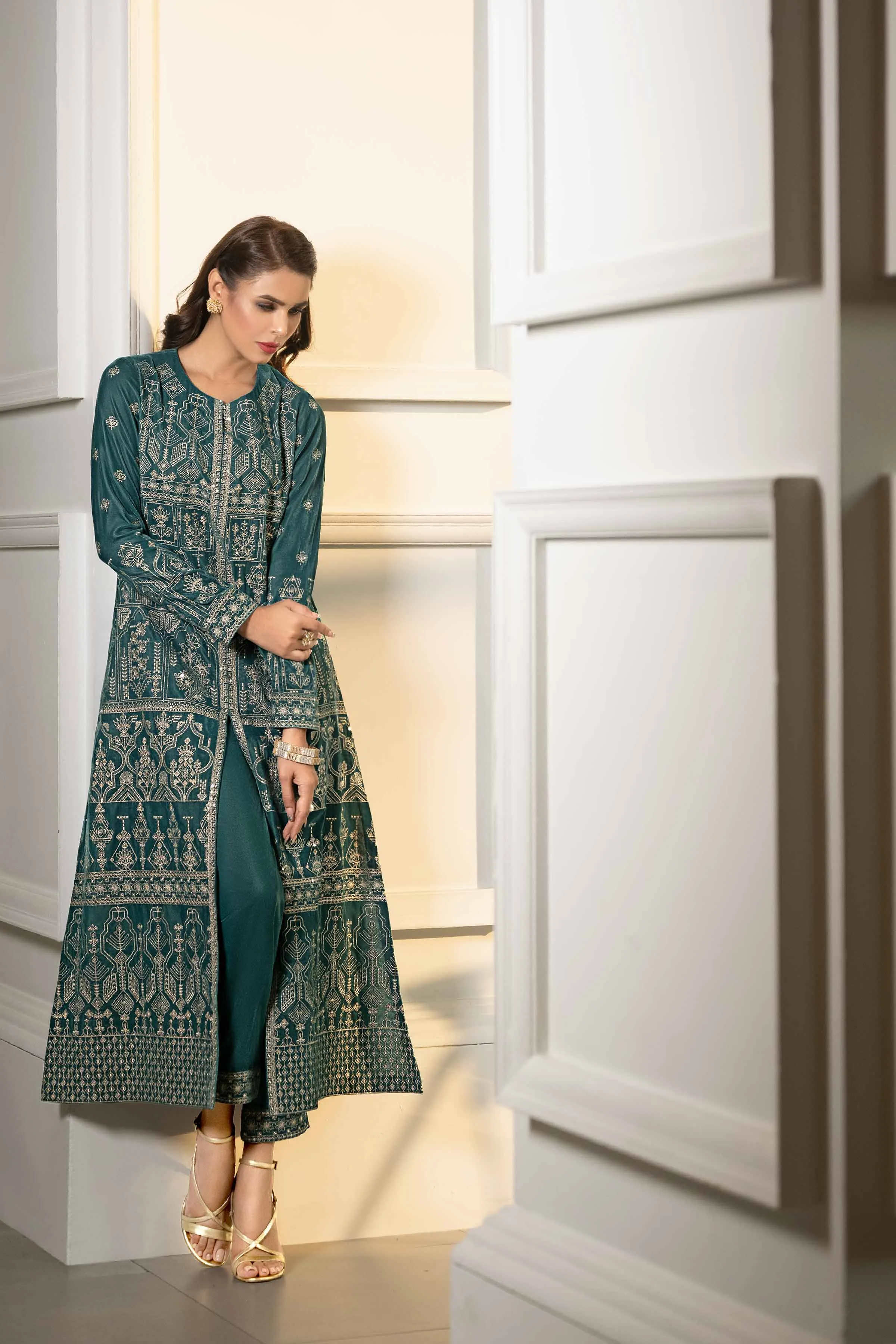 2 Piece - Embroidered Suit - KFW23-11