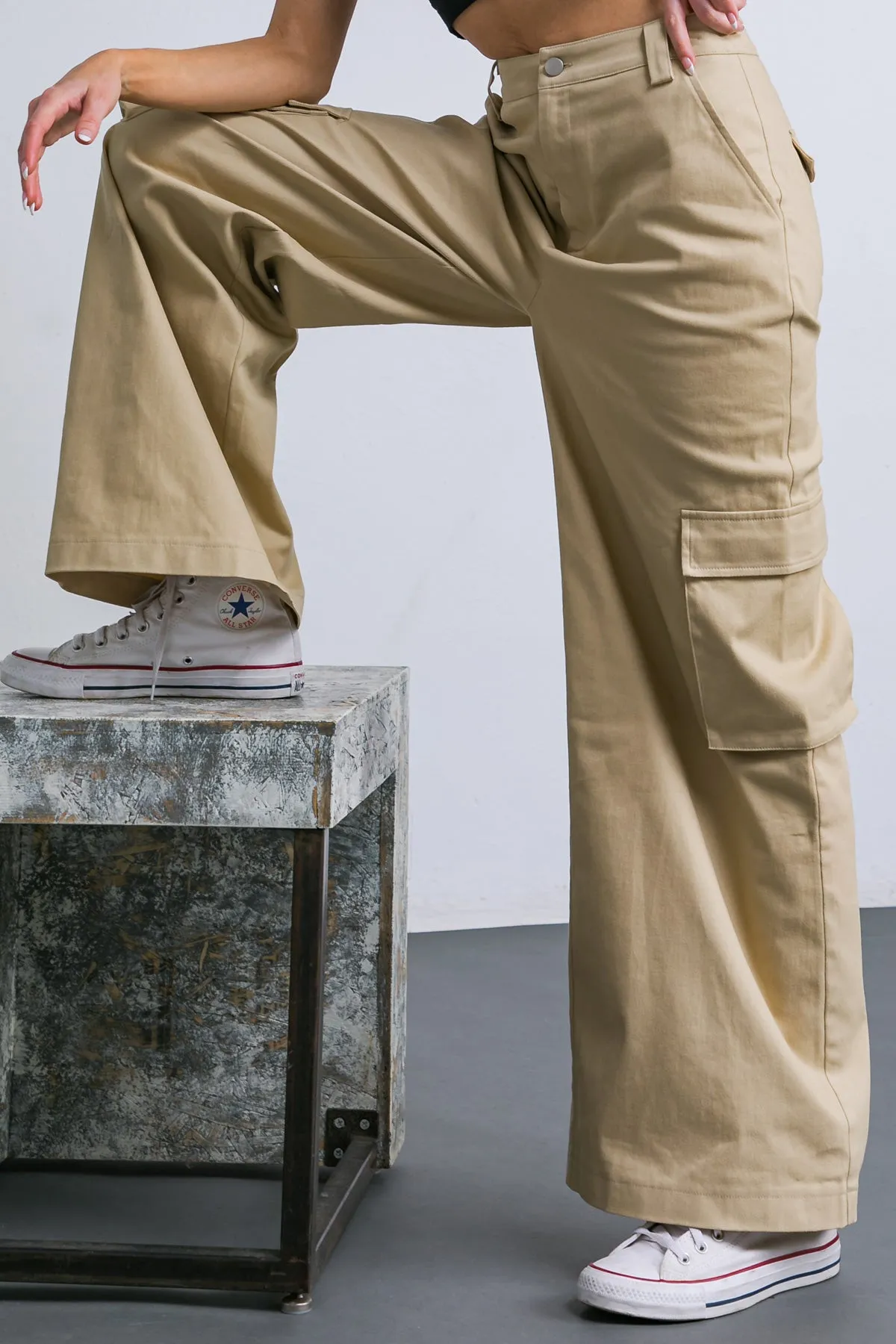 ADORABLE POSH WOVEN CARGO PANTS