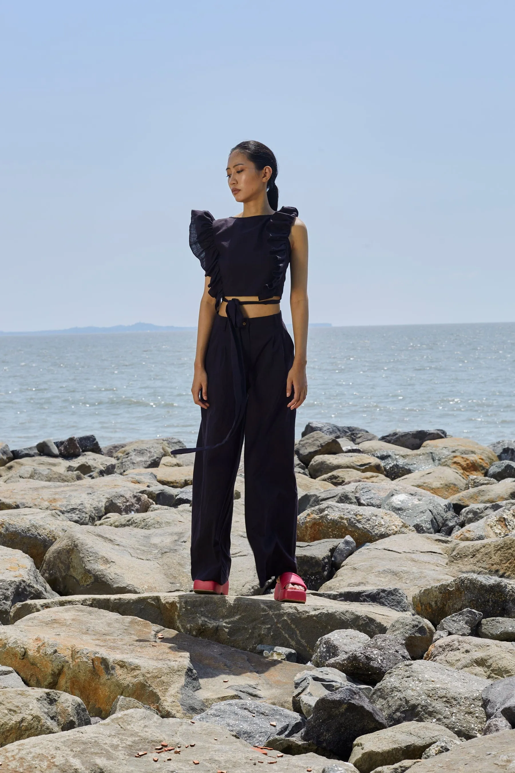 Black High-Waisted Trouser