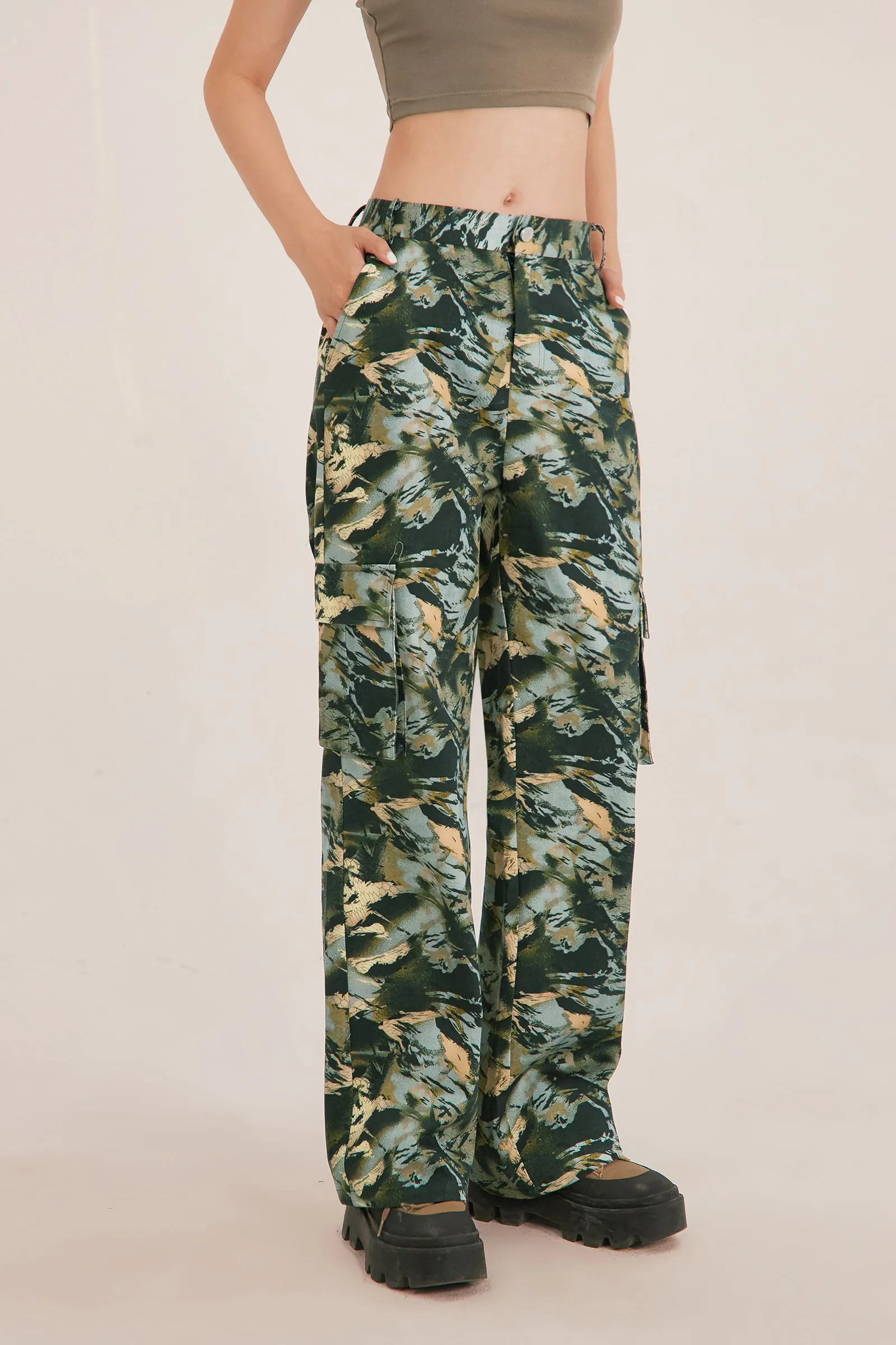 Camouflage Pocket Cargo Pants