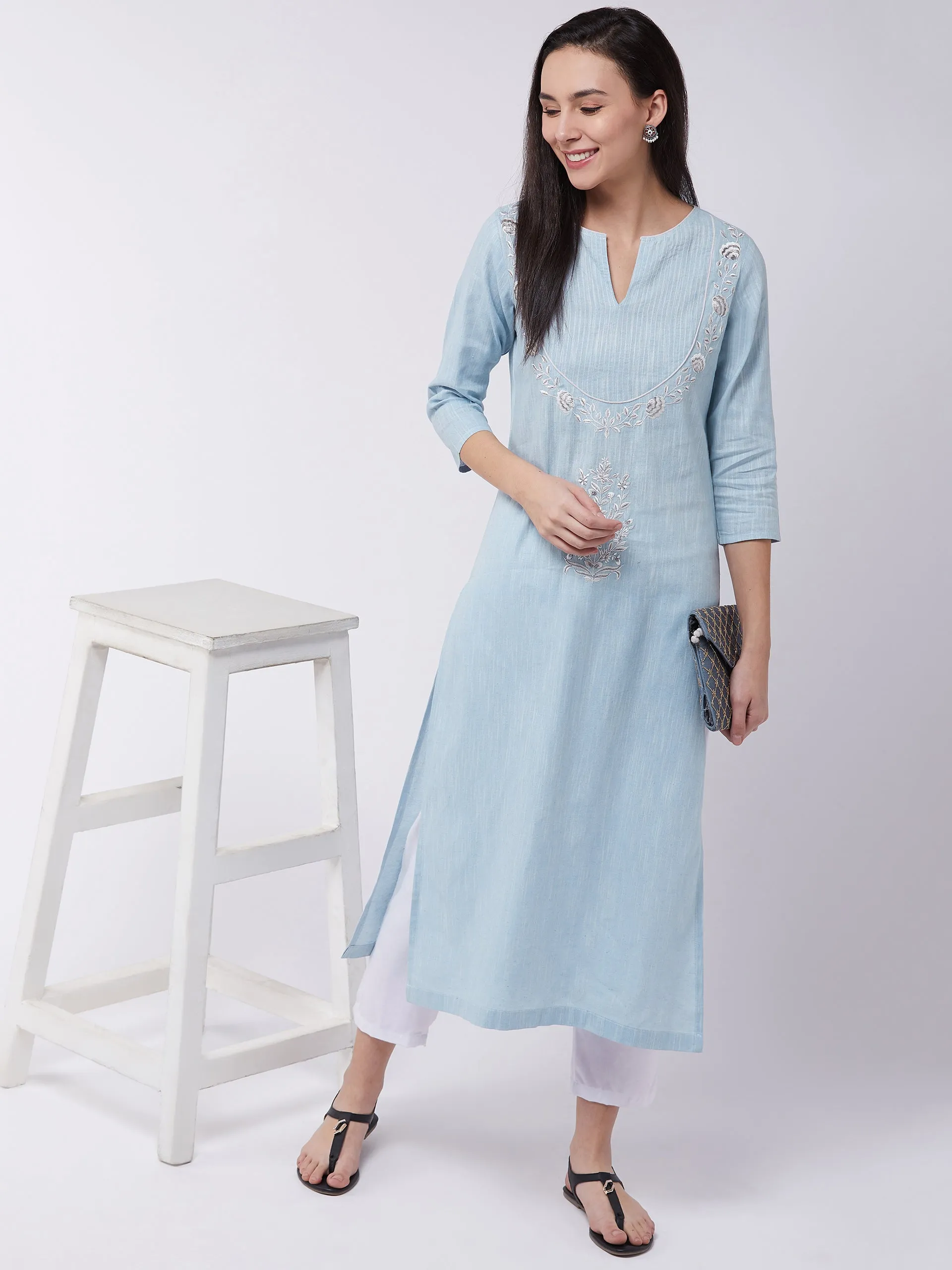 Chambray Embroidered Quarter Sleeves Kurta