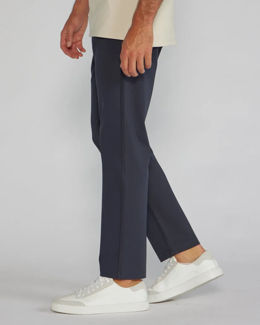 Everyday Pant 2.0 - Straight Fit <!-- Size 38 -->