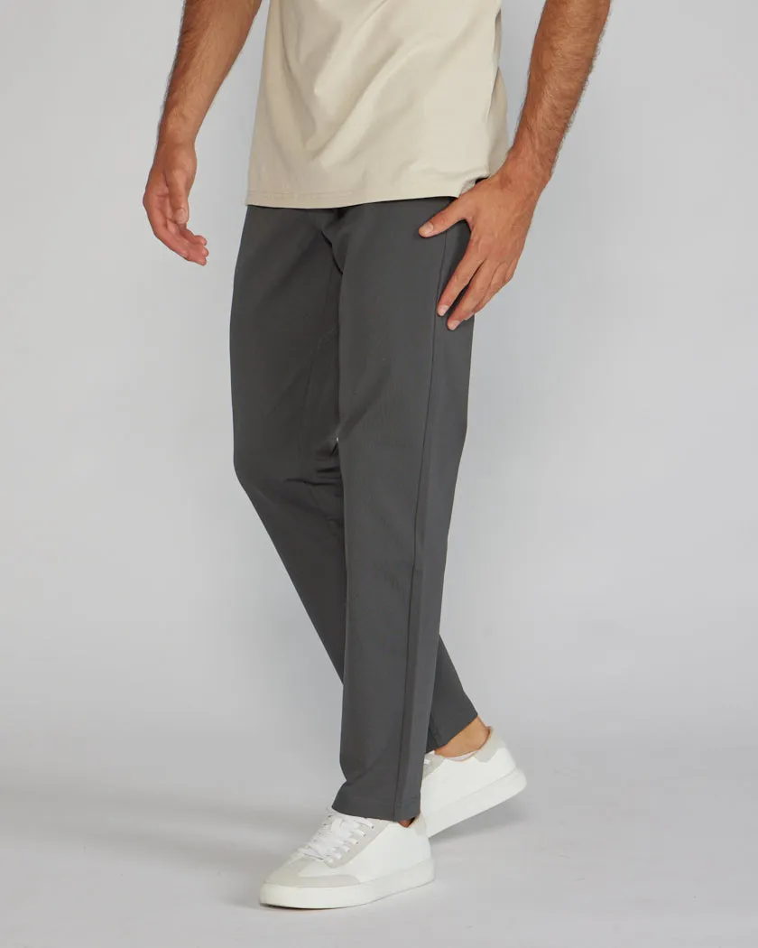 Everyday Pant 2.0 - Straight Fit <!-- Size 40 -->