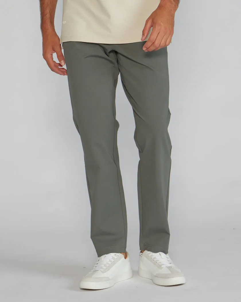 Everyday Pant 2.0 - Straight Fit <!-- Size 40 -->