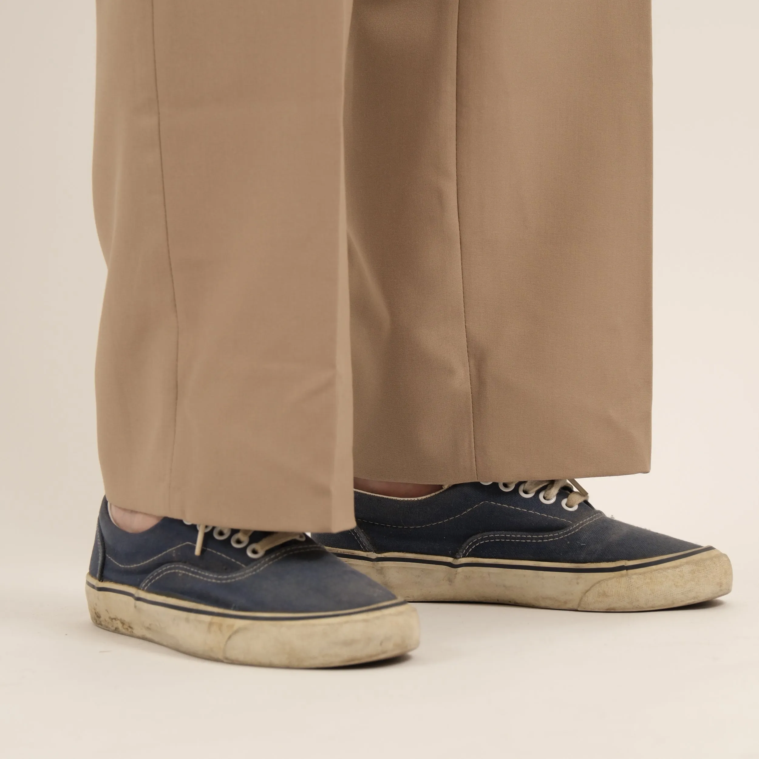 FRENCH SUMMER CHINO PANTS