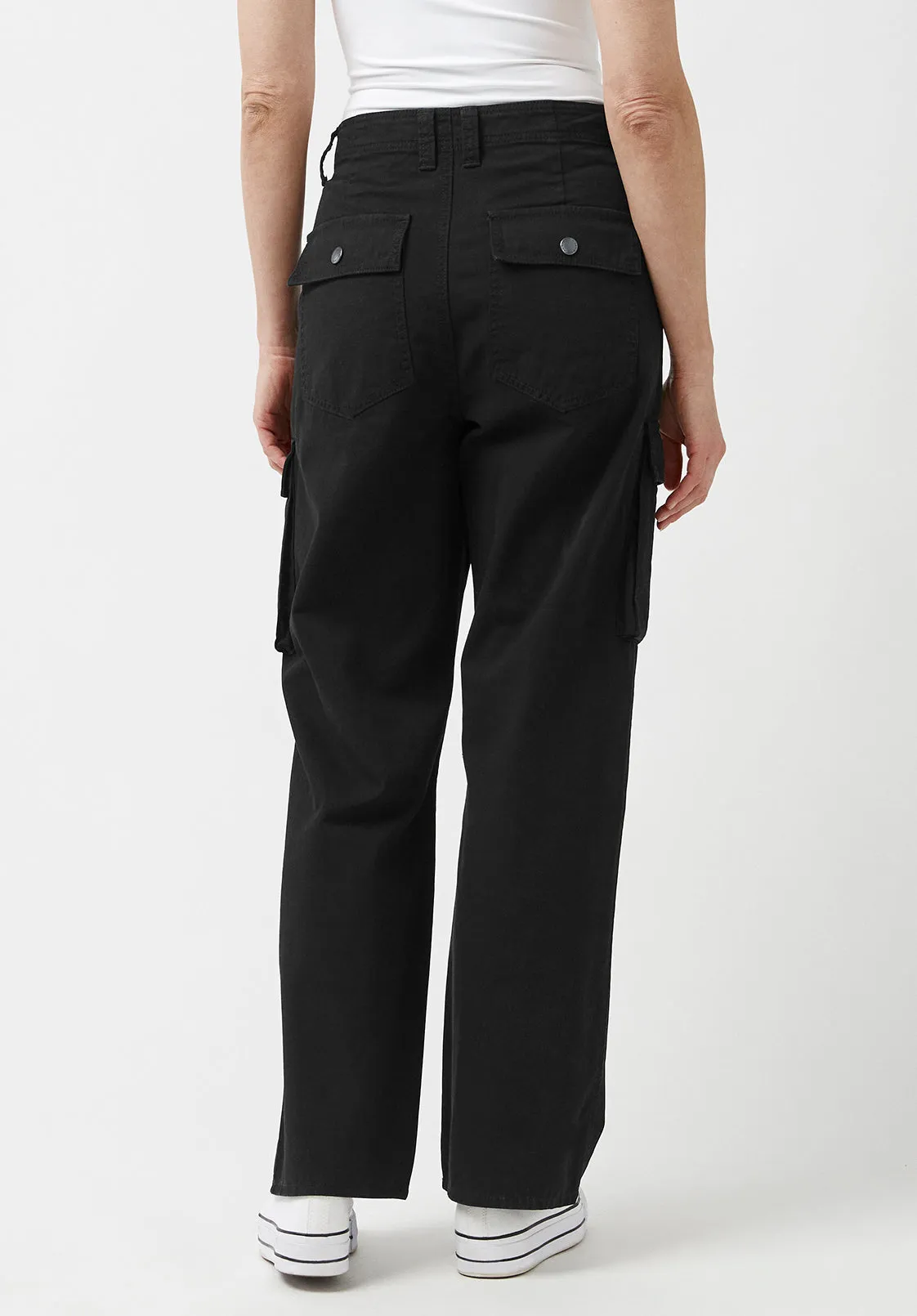 Low Rise Straight Gia Black Cargo Pants - BL15915