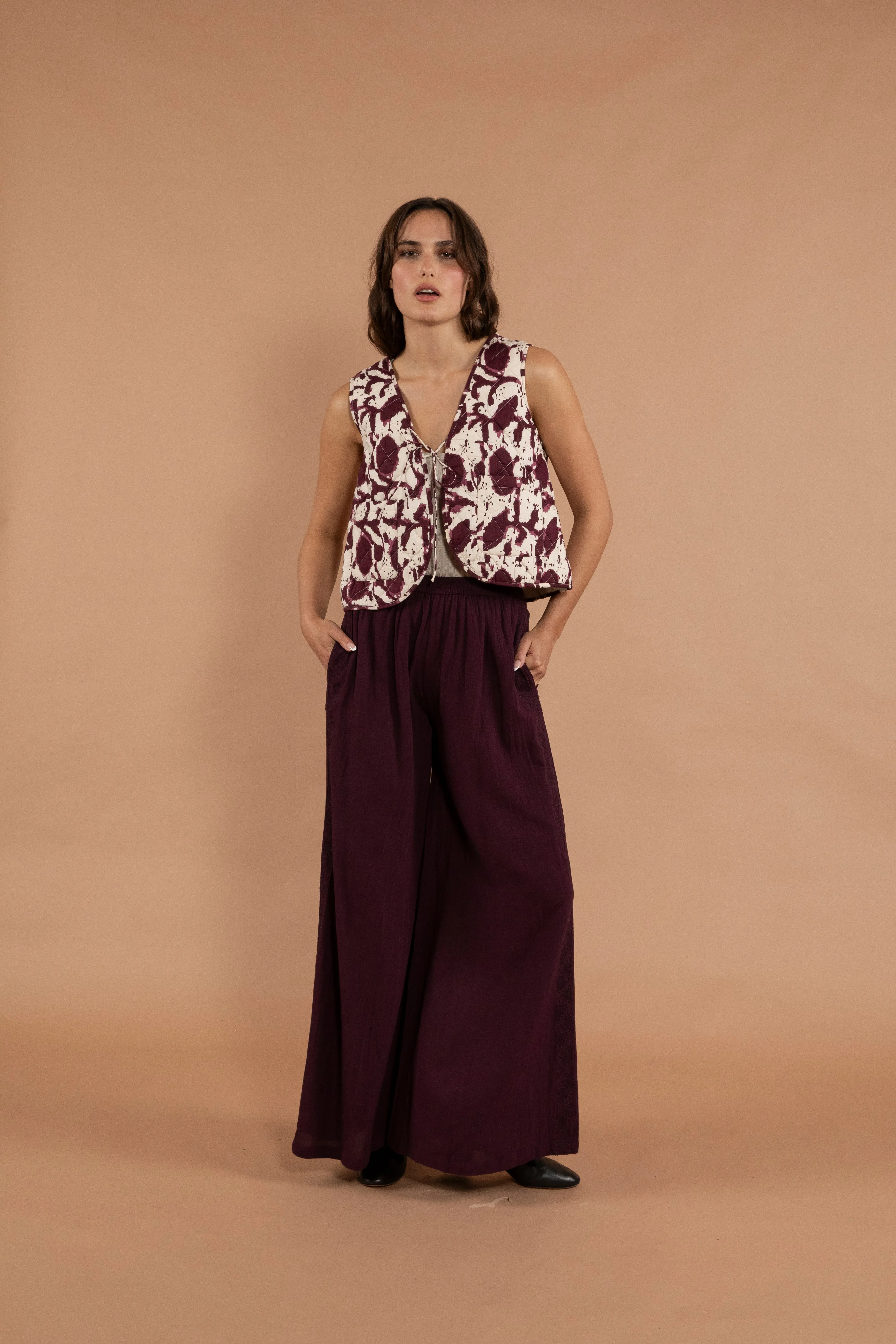 Nisha Embroidered Pants