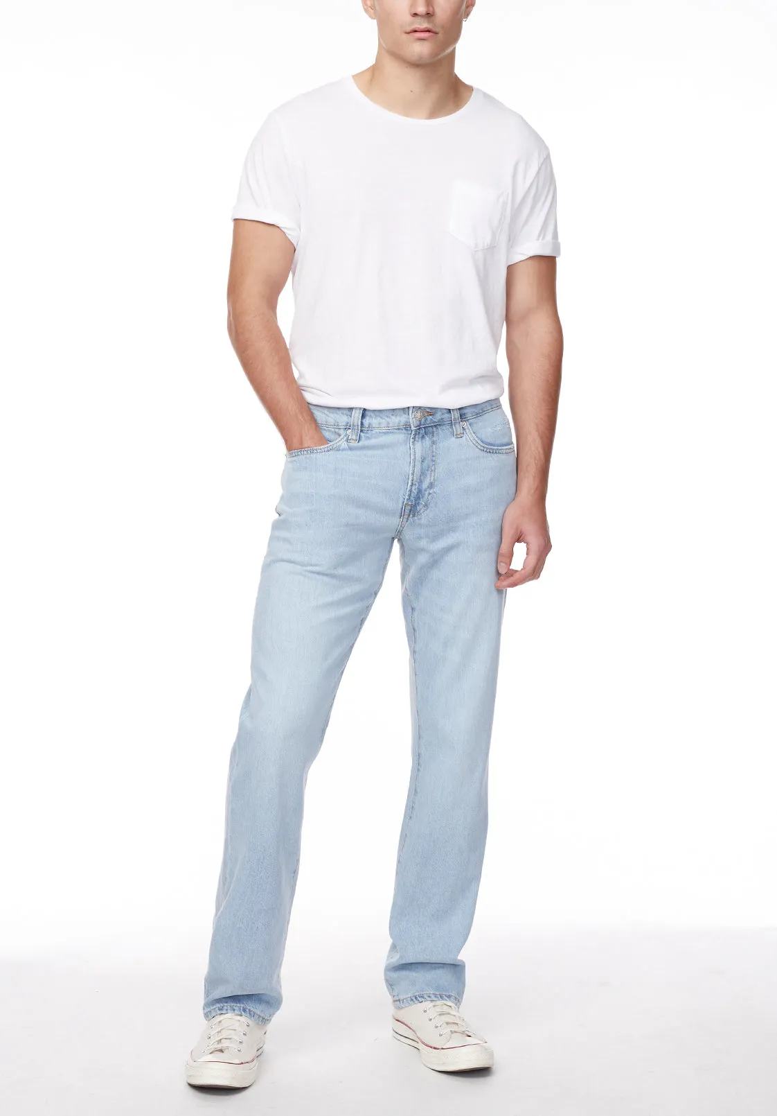 Relaxed Straight Driven Men's Jeans in Crinkled and Sanded Light Blue - BM22922