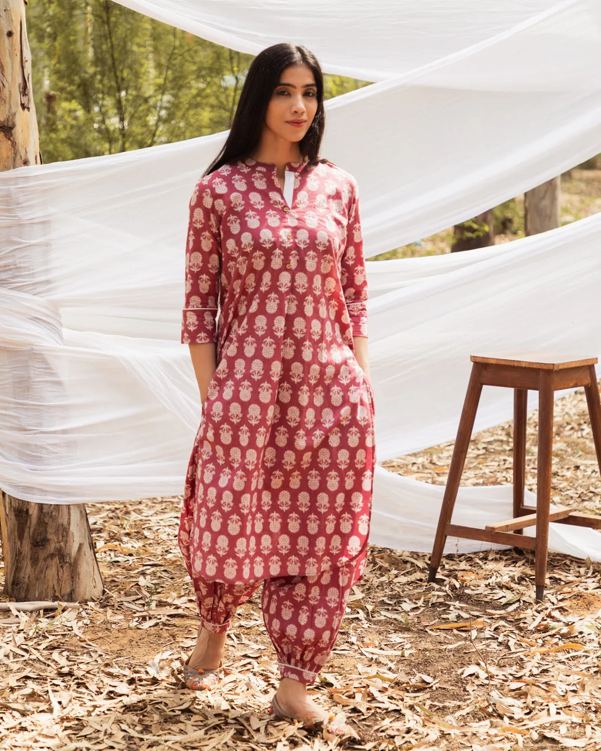 Samiya Asymmetric Elegance: Kurta with Harem Pant Set of 2