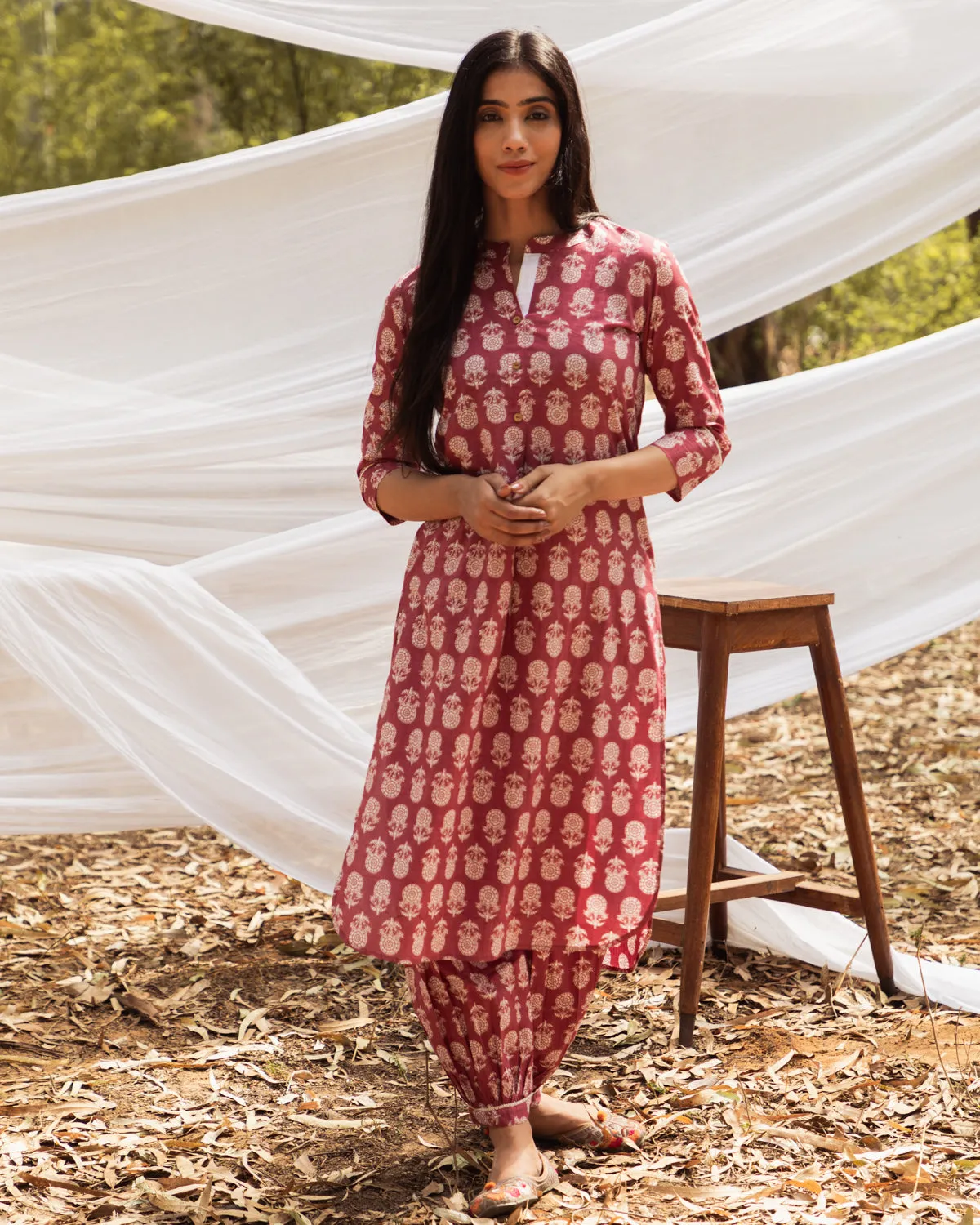 Samiya Asymmetric Elegance: Kurta with Harem Pant Set of 2