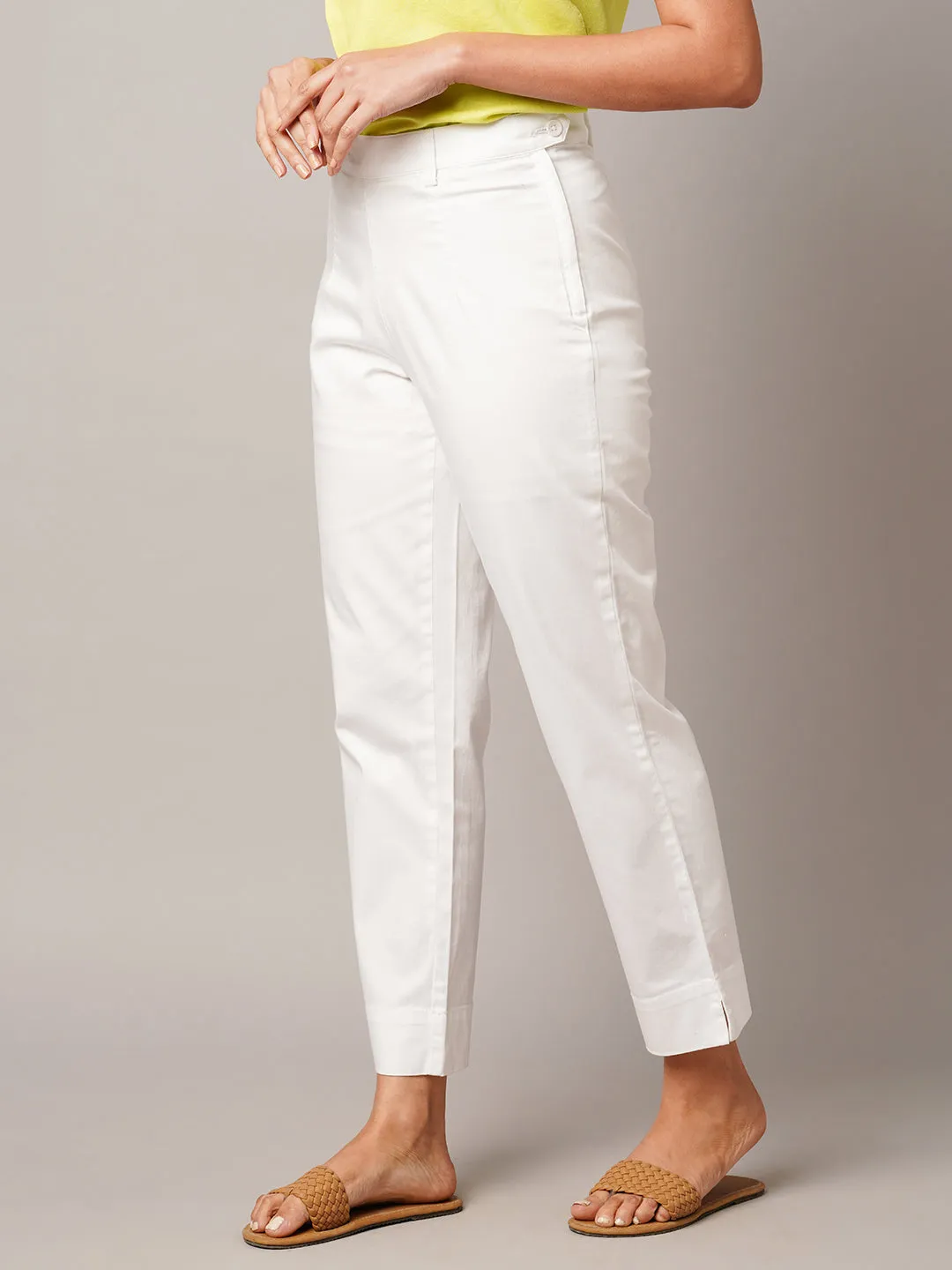 Women's White Cotton Lycra Regular Fit Pant